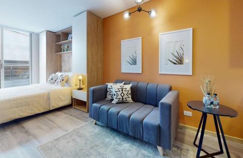 Zona Rosa Apartment | LuminAir Apto Calle 85