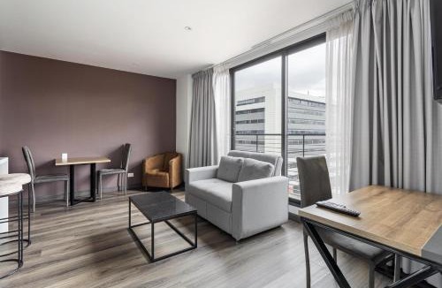 Chico Norte III Apartment | Luxurious Small Apartment Bogotá Park, Wi-Fi, Gym