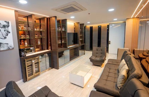Lalinde Apartment | Luxury 3BR Apartment Parque Lleras