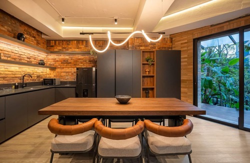 La Florida Apartment | Luxury 3BR Apt With Private Jacuzzi Pool Table