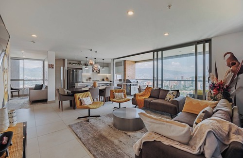 La Florida Apartment | Luxury Apartment with Panoramic Views in Provenza