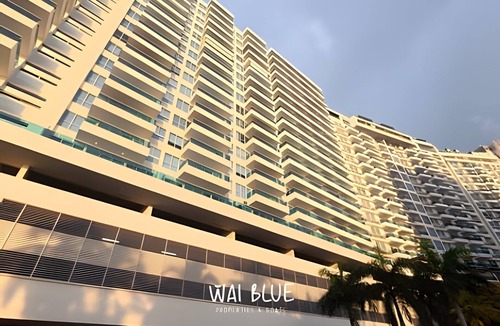 Comuna 4 Apartment | Luxury Apt/Balcony/Pool/Beach. RDME10 by WaiBlue