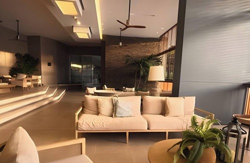 Comuna 4 Apartment | Luxury Apt/Balcony/Pool/Beach. RDME10 by WaiBlue