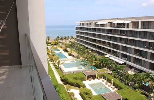Zona Norte Condo | Luxury Beachfront Apartment with Large Terrace & Pool