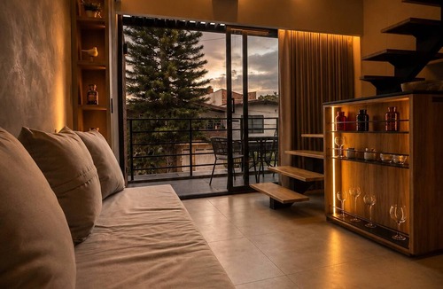 Laureles Apartment | Luxury Duplex Loft AC Rooftop Jacuzzi Laureles