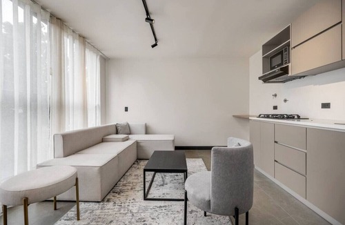 Laureles - Estadio Apartment | Luxury loft in Laureles with AC and fast Wifi