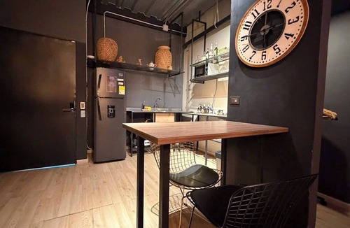 Lalinde Apartment | Luxury mirror Provenza