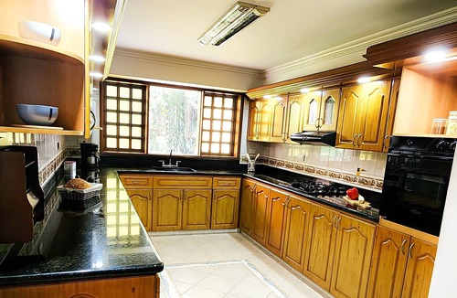 La Florida House | Luxury Villa In Provenza