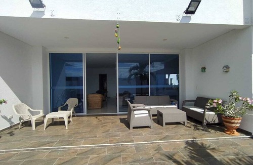 Flandes House | Magnífica casa de 4 dormitorios con aire acondicionado en la vía Flandes Espinal