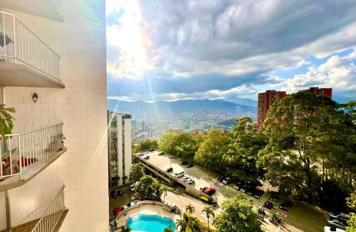 Buenos Aires Apartment | Medellin parque lleras poblado palmas