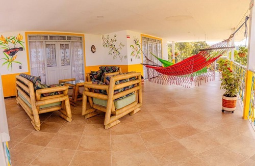 Luna Park Ski Chalet | Meraki is a Luxury Villa with pool, jacuzzi & Stunning Mountain Views