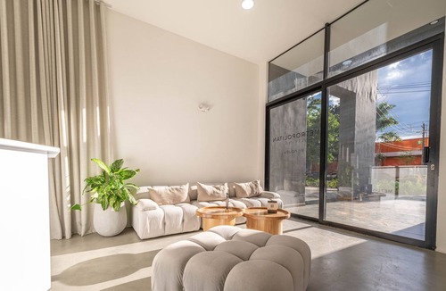 San Diego Apartment | Metropolitan Living - 1615