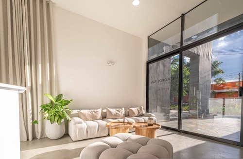 San Diego Apartment | Metropolitan Living - 915