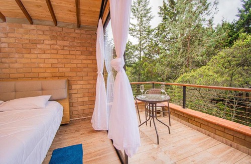 Guarne House | Mio Rentals- Santa Elena Cabaña Del Bosque