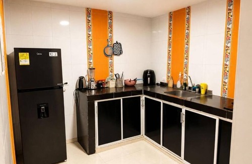 Valledupar House | Modern 3-Bedroom House with Air Conditioning and Parking