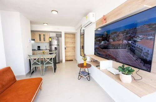 Torices Apartment | Modern 3BR w/Ocean View · Prime Location