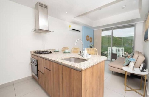 Comuna 3 House | Modern and cozy apartment near the beach