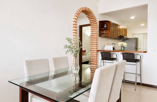 El Laguito Apartment | Modern and Great Location Mirador del Laguito 602