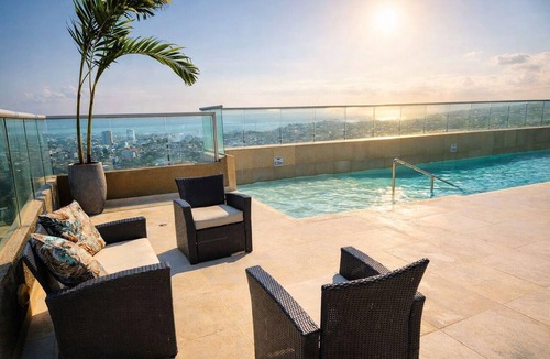 Marbella Apartment | Modern apartment, 5 minutes from the beach and 10 minutes from the historic center, with an excellent view.