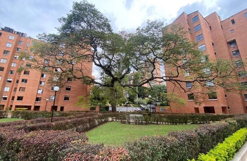La Aguacatala Apartment | Modern apartment - Ideal for long stays