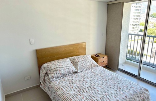 Ibague Apartment | Modern Apartment on the Golden Mile, 9th Floor