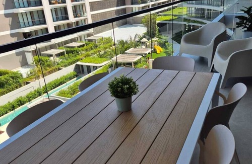 Turbana Apartment | MODERN APT WITH SEA VIEW AND SWIMMING POOLS 1 BEDROOM WITH BALCONY. MANZANILLO BEACH.