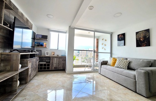 Sabaneta Apartment | Modern High-Rise 2/2 Apartment with City View.