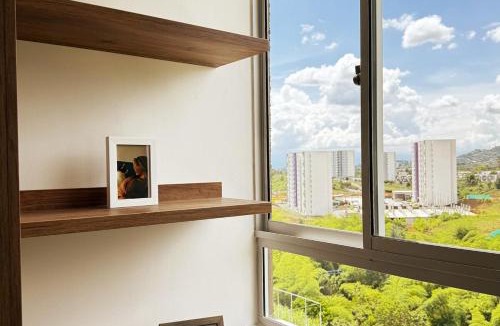 Pereira Apartment | Moderno apartamento con balcon y vista al guadual, Piscina y parqueadero