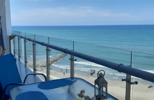 Marbella Apartment | My Apartment with 180 degree ocean view in Cartagena