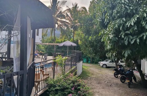Utica Hotel | Narú