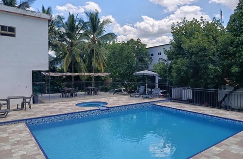 Utica Hotel | Naru extrem