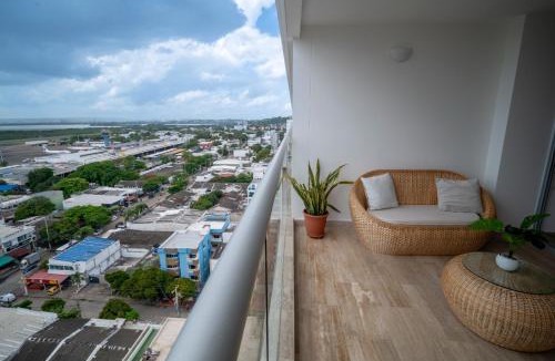 Urbanizacion Eliana Apartment | New Apto Beach Front & Close to Airport
