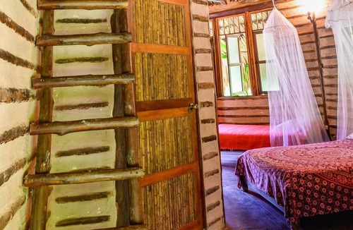 Restrepo Cabin | NEW! Luna Family Comfort Room with Terrace