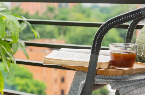 Astorga Apartment | NEW! Studio El Poblado Balcony & 500 Mbps Wi-Fi