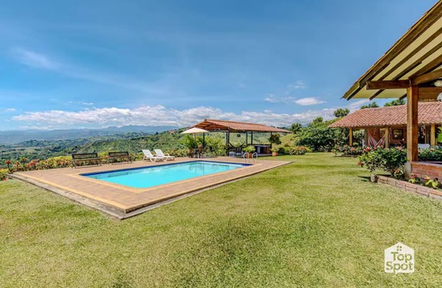 Palestina House | Nuevo TopSpot® con la Mejor Vista del Viejo Caldas