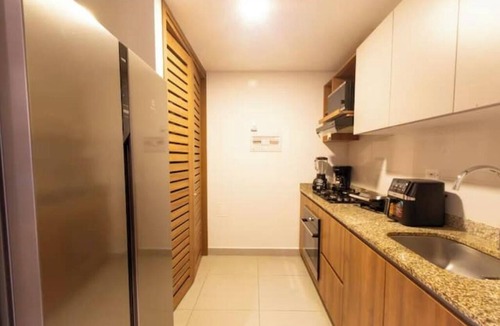 Comuna 3 Apartment | OCEAN VIEW! Exclusive Rodadero - 2-Bedroom Suite