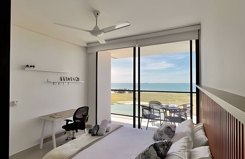 Santa Marta Condo | Ocean view, swimming pools, gym, and beach access