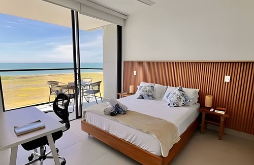 Santa Marta Condo | Ocean view, swimming pools, gym, and beach access