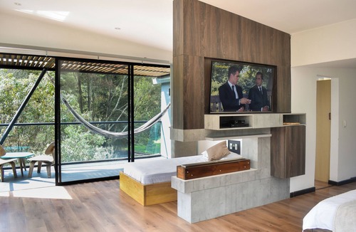 Medellin Ski Chalet | Onirico Luxury