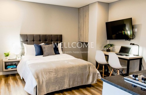 Centro International Apartment | Orange by Wellcome