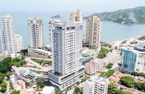 Comuna 3 Apartment | PASOS DEL MAR | Rodadero Premium | 2BR
