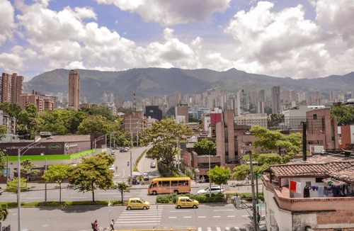 El Poblado Apartment | PENTHOUSE 3 Bedroom Private Roof