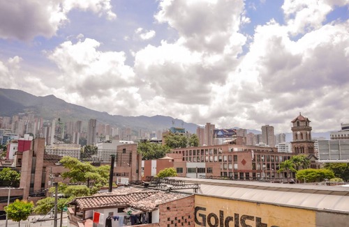 El Poblado Apartment | PENTHOUSE 3 Bedroom Private Roof