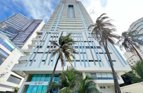 Bocagrande Condo | PHENOMENAL 2 Bedroom Suite on beach with oceanview balcony!
