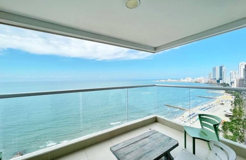 Bocagrande Condo | PHENOMENAL 2 Bedroom Suite on beach with oceanview balcony!