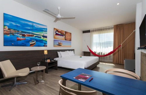 Cartagena District Hotel | Pop Art Hotel CLC Puerto Mamonal Cartagena