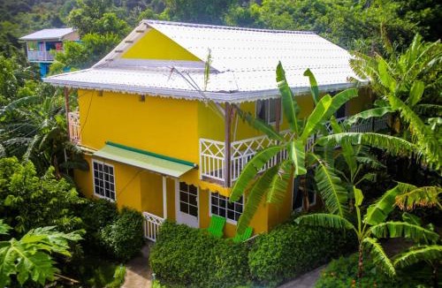 Bahia Suroeste Hotel | Posada Hostel Adri