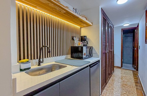 Los Naranjos Apartment | Primavera Lofts