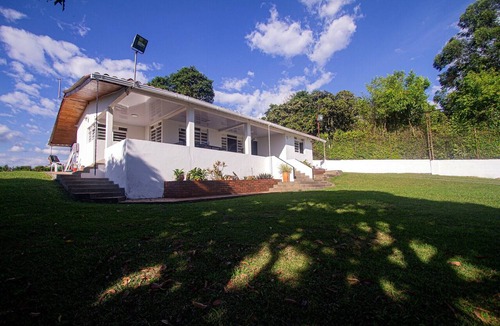 Alegrias Cottage | Private Country Home: Pool, Jacuzzi & Nature – 20 min to Pereira