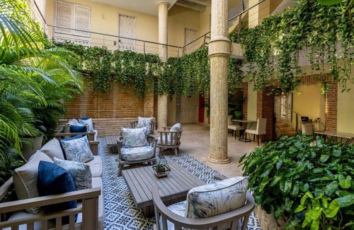 Cartagena Walled City Resort | Private room ∙ 1 bedroom ∙ 3 guests